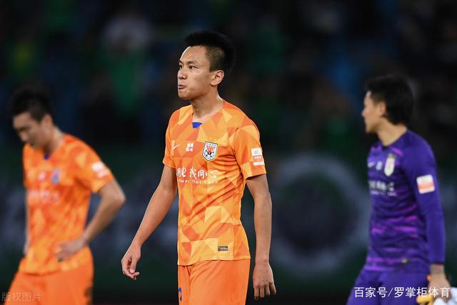 莱万本赛季18战20球 联赛15球傲视五大联赛